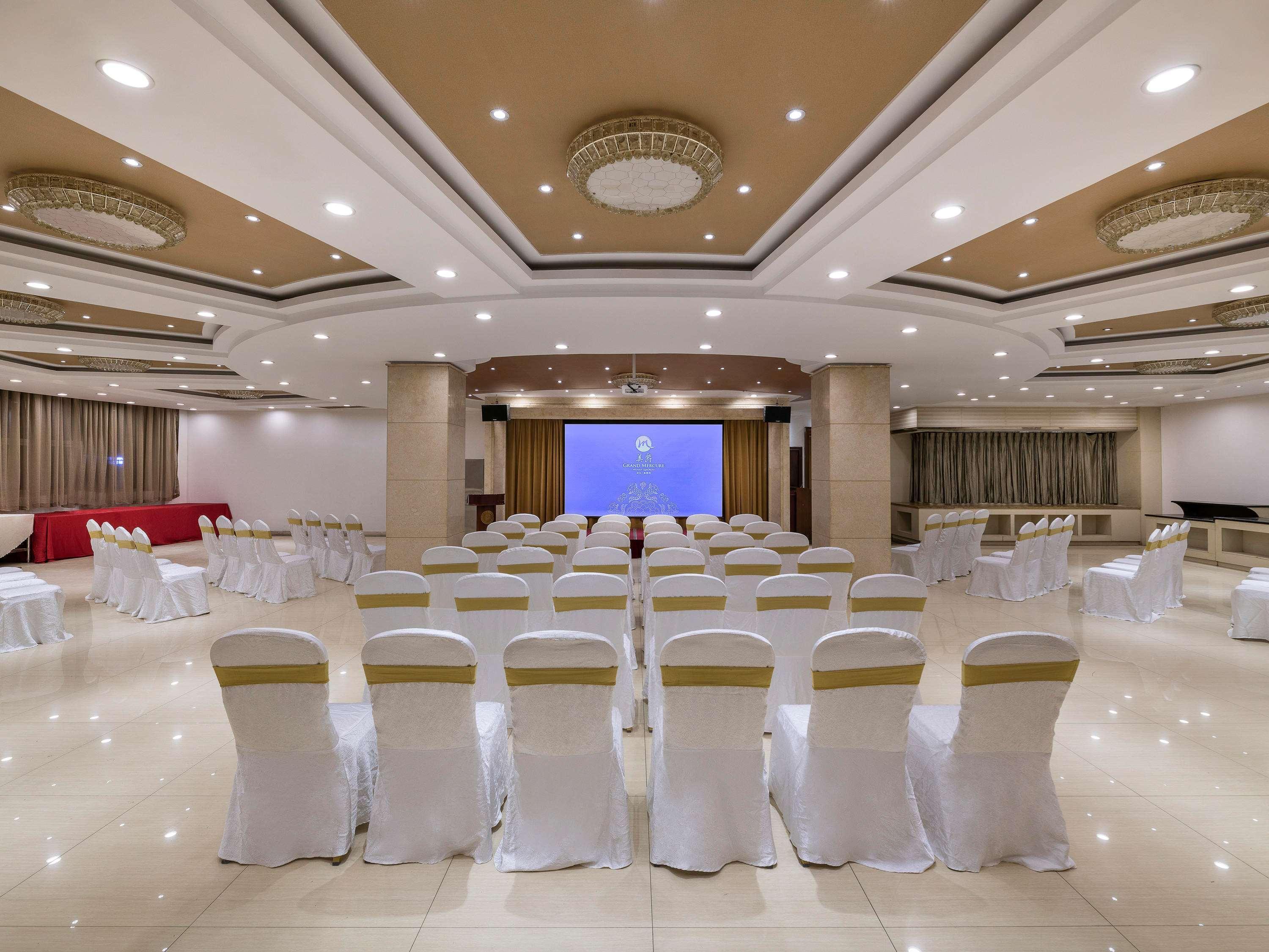 Grand Mercure Wuhan Qiaokou Eksteriør billede